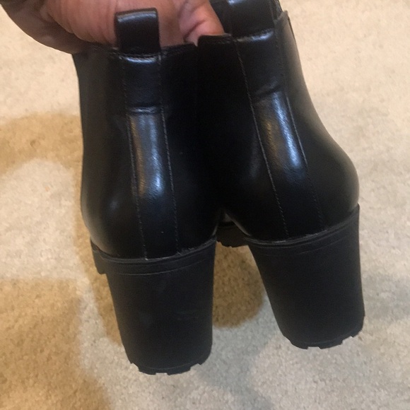 Celia Black Chunky 3 Inch Heel Pull On Ankle Boots-Size 9 - Picture 5 of 9